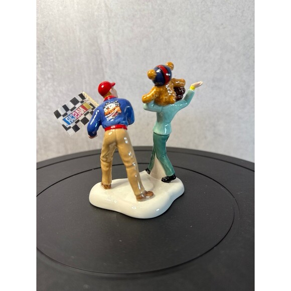 Dept 56 A Day at the Races - Picture 5 of 7